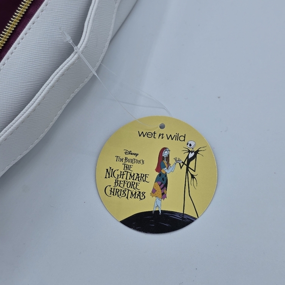 Wet n Wild x Nightmare Before Christmas White Yellow Purple Makeup Bag - Picture 7 of 7